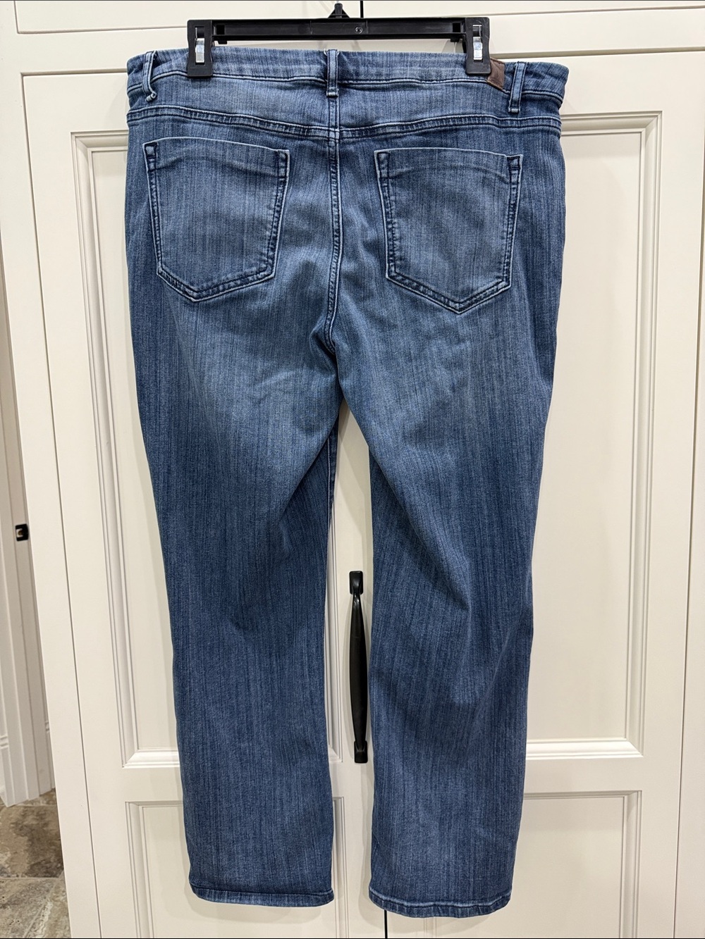 Simply Vera VeraWang jeans Capri Size 12 medium Blue Wash Denim